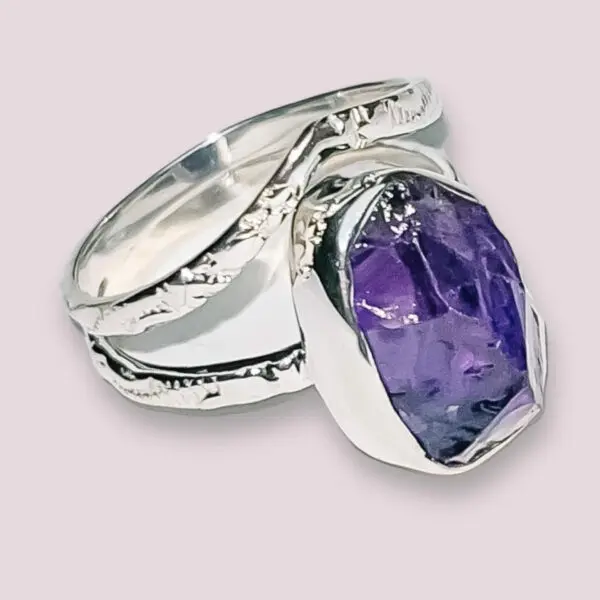 Amethist ruw ring